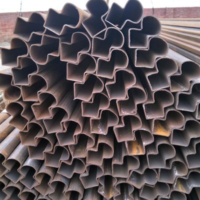 A106B Carbon Steel Tube 20mm Thickness Customized Shape Seamless Irregular Pipe
